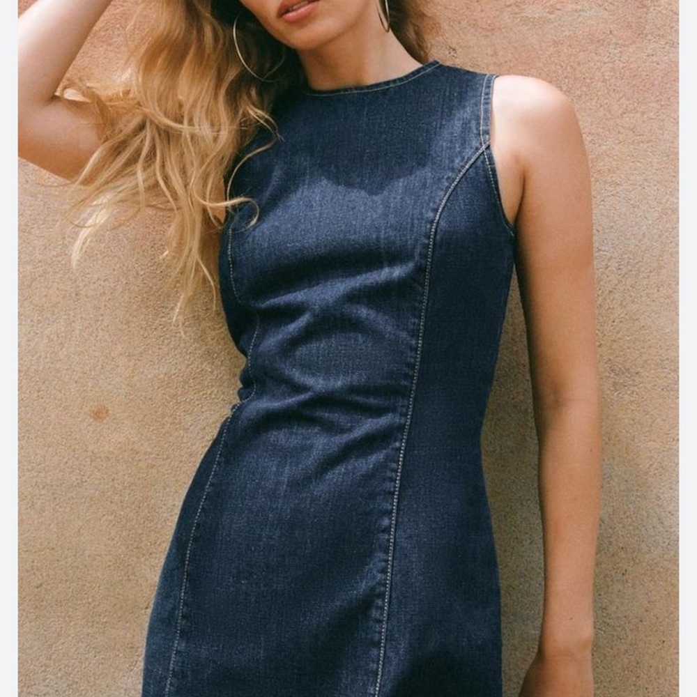 Zara sleeveless denim mini dress - size large - NWOT